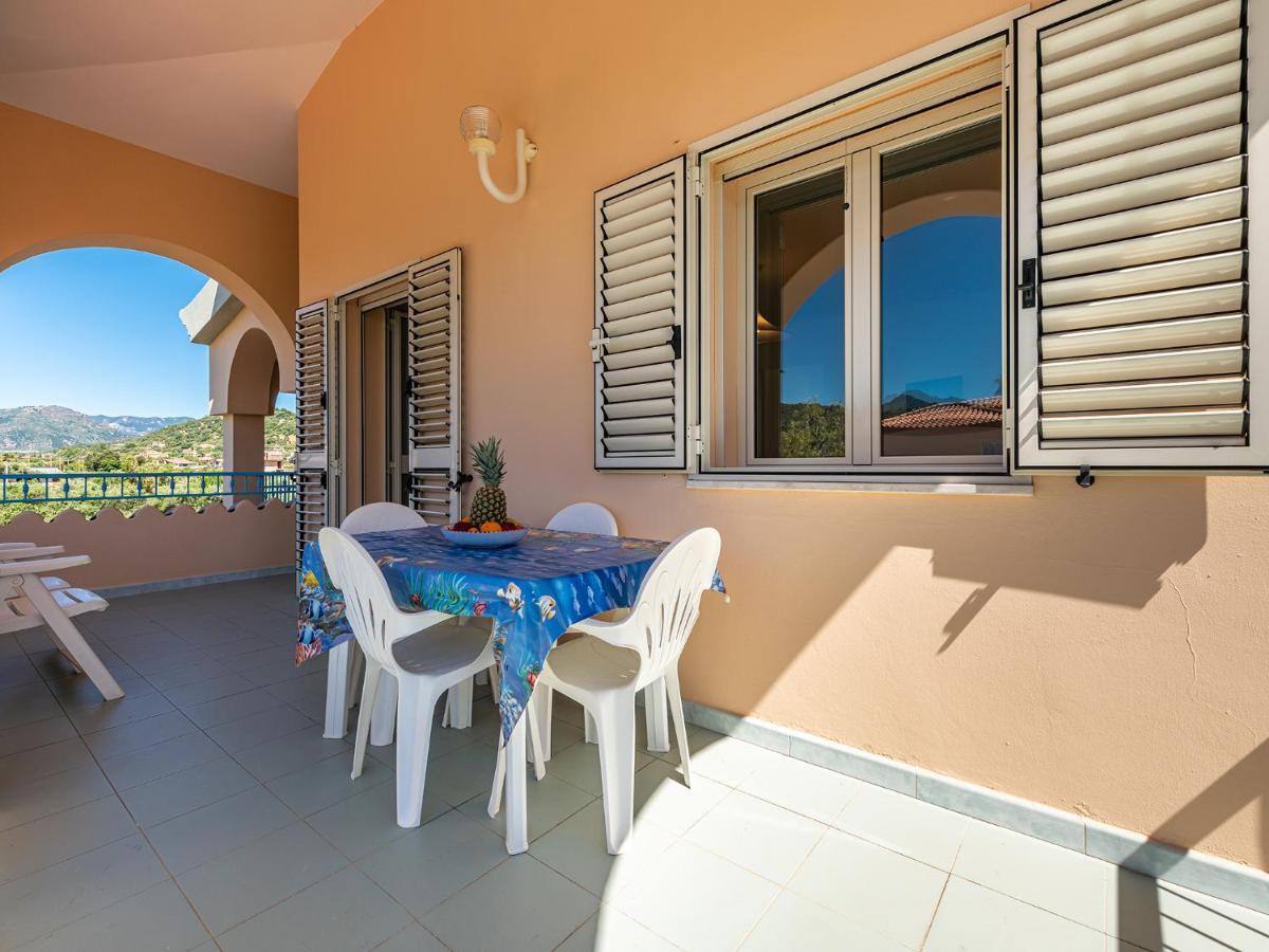 Mare Azzurro Aparthotel Cardedu Exteriör bild