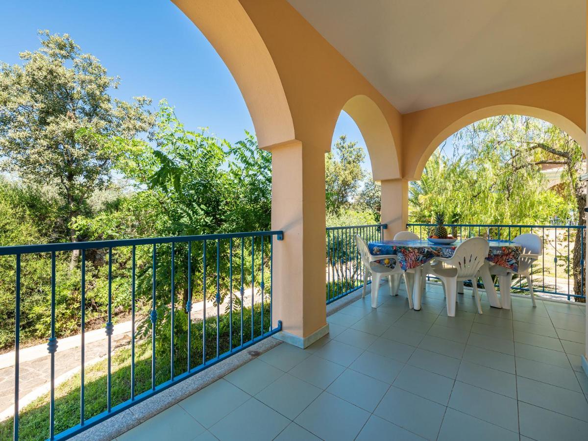 Mare Azzurro Aparthotel Cardedu Exteriör bild