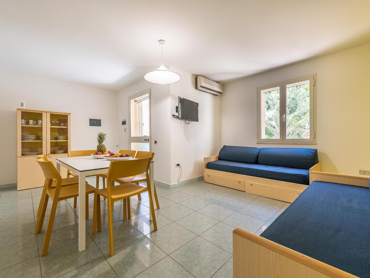 Mare Azzurro Aparthotel Cardedu Exteriör bild