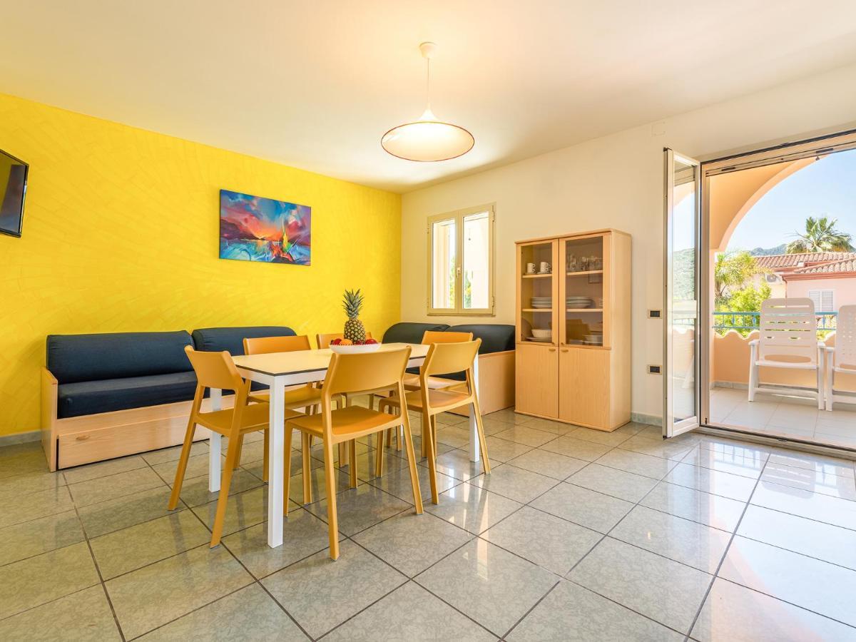 Mare Azzurro Aparthotel Cardedu Exteriör bild