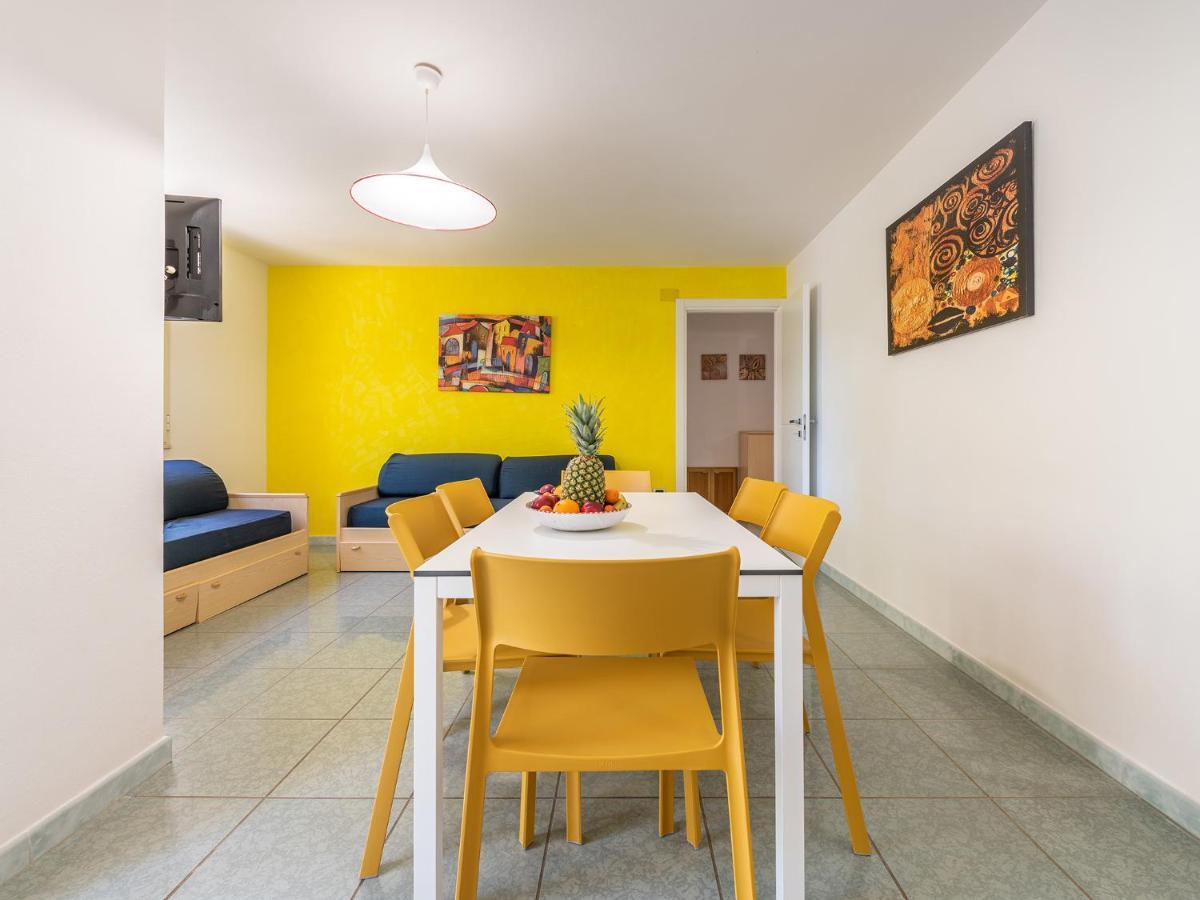 Mare Azzurro Aparthotel Cardedu Exteriör bild