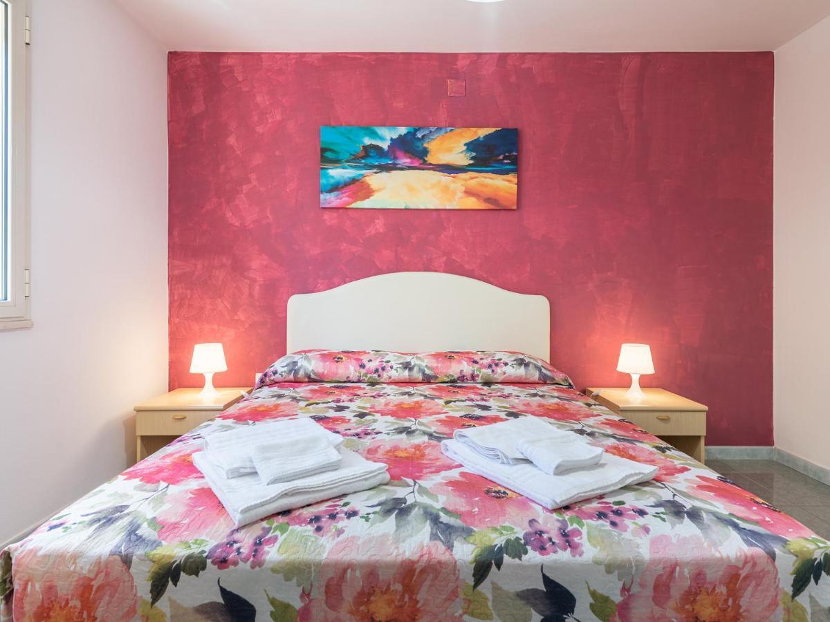 Mare Azzurro Aparthotel Cardedu Exteriör bild